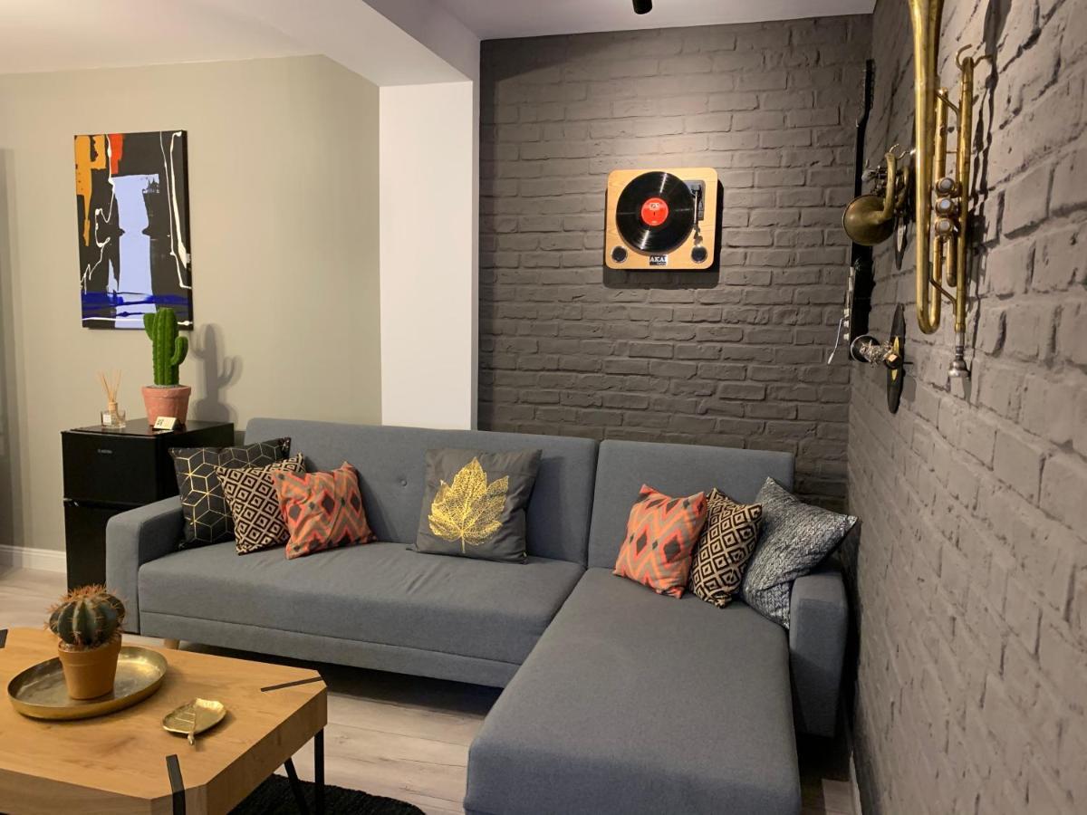 Best Apartment Scheia Сучеава Екстериор снимка